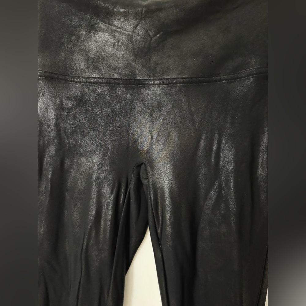 Spanx Faux Leather Full Length Leggings With Shaping Waistband Size Medium - Picture 7 of 13